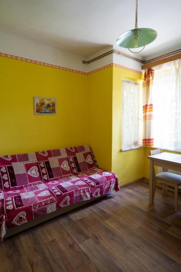 Dia Apartman Pécs Exterior foto